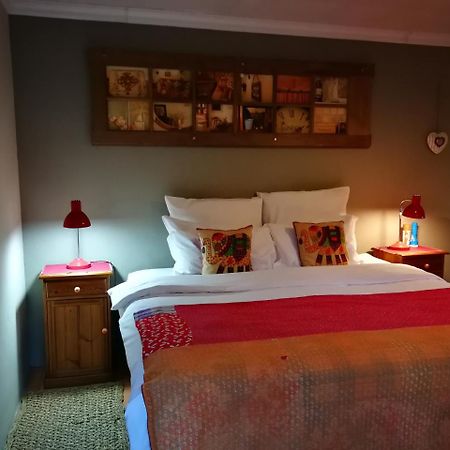Babbling Brook Bed & Breakfast Питърмарицбург Екстериор снимка