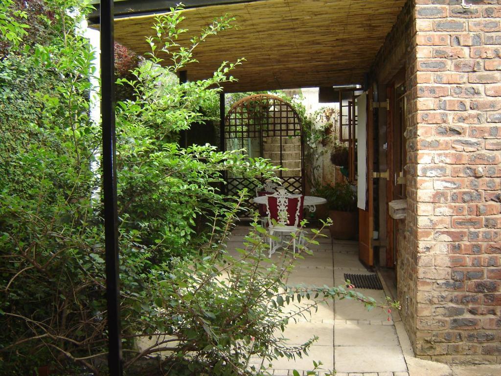 Babbling Brook Bed & Breakfast Питърмарицбург Стая снимка