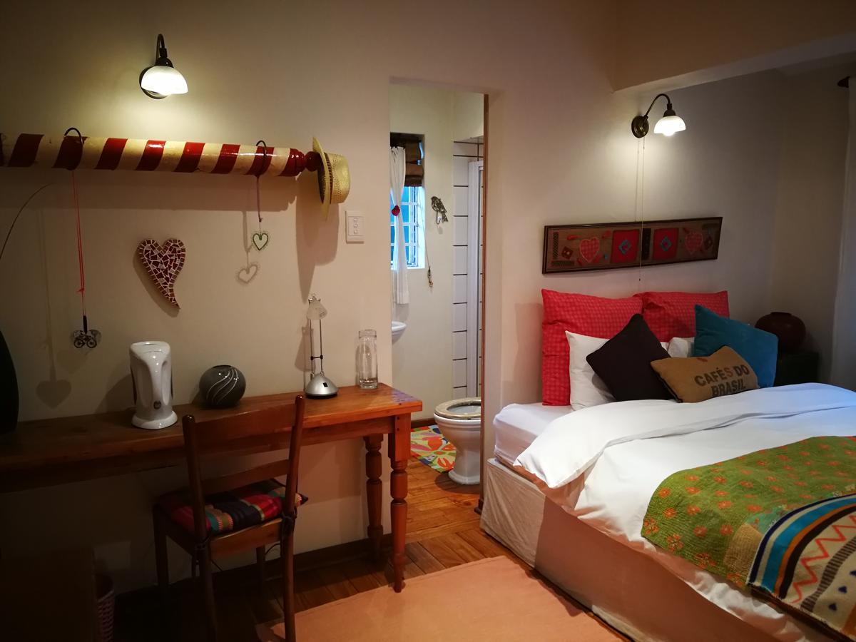 Babbling Brook Bed & Breakfast Питърмарицбург Екстериор снимка