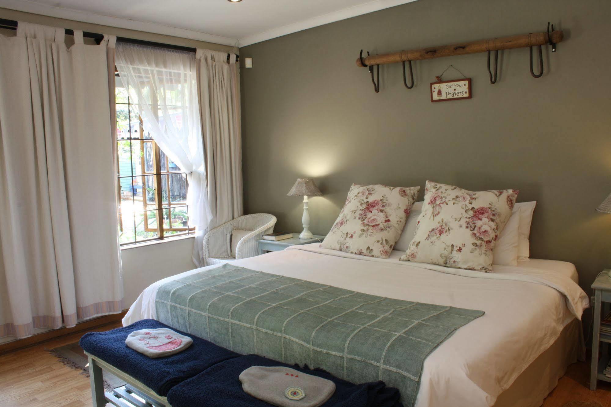 Babbling Brook Bed & Breakfast Питърмарицбург Екстериор снимка