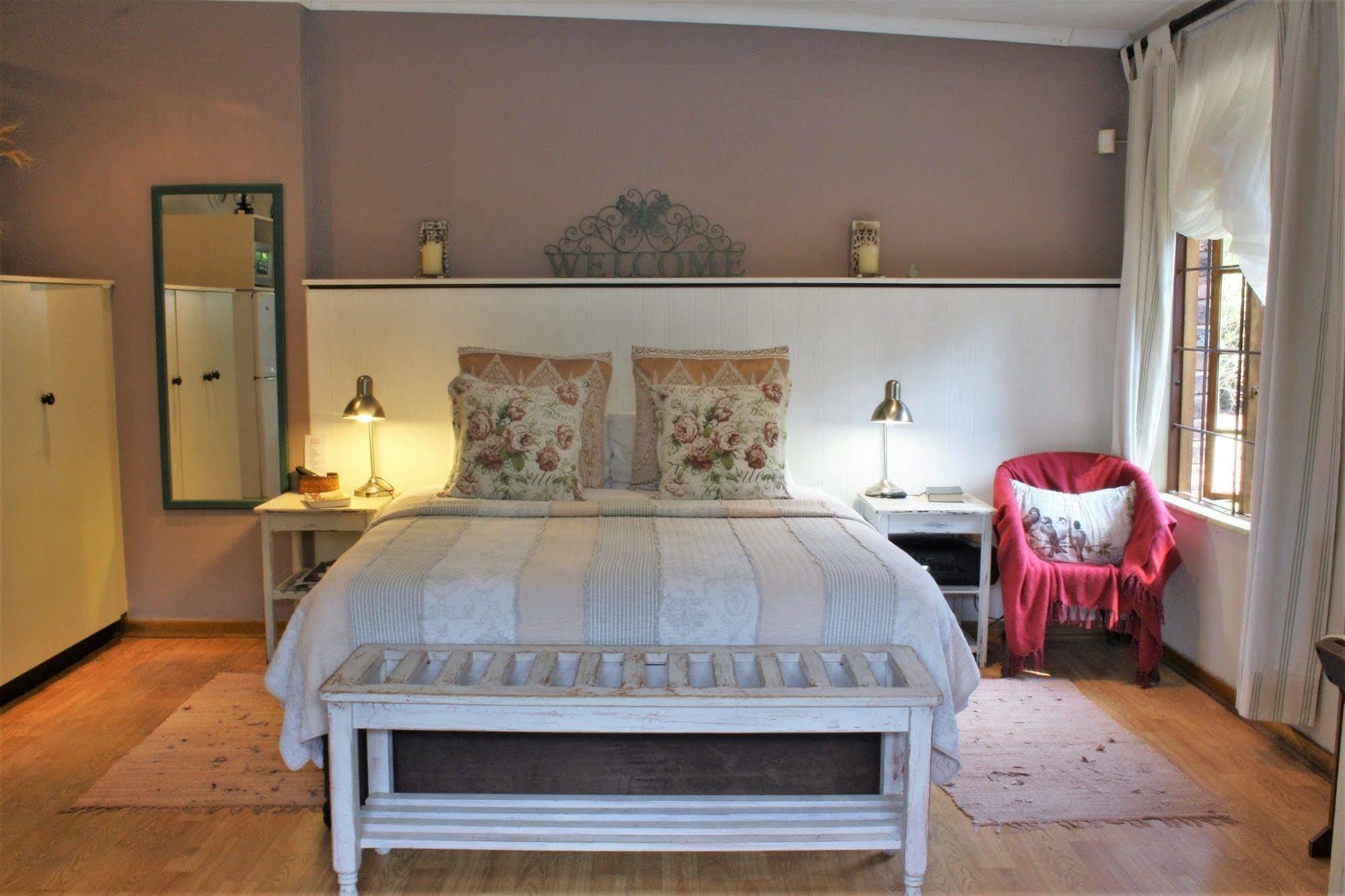 Babbling Brook Bed & Breakfast Питърмарицбург Екстериор снимка